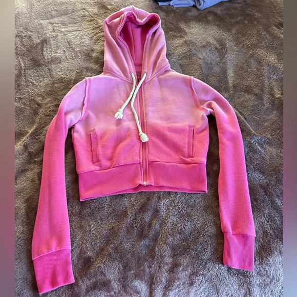 American Eagle Outfitters Tops - American Eagle Ombré Zip Up Hoodie